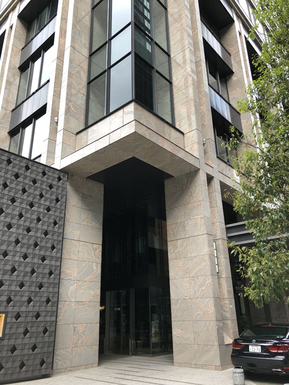 ���Ӽ��Ź���