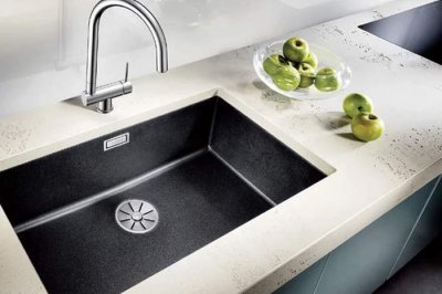 һ��ƽ���ĤʛAȾ��ֱ�滨���Ҥ򥯥�`�󥢥åפ���ˤ�������������