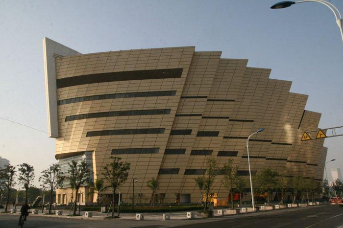 ʯ�ı�˨������3���ֱ�����