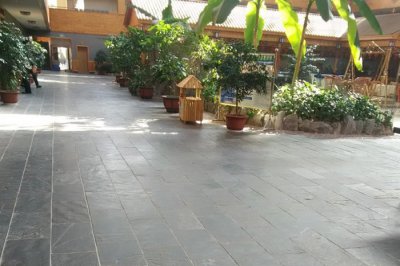 Composition and characteristics of Dazhou bluestone slab