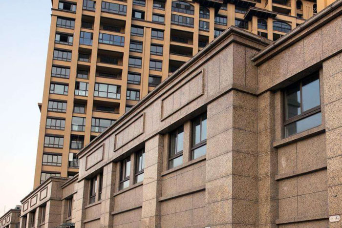 ʯ��Ļǽ���ŵ�����Щ