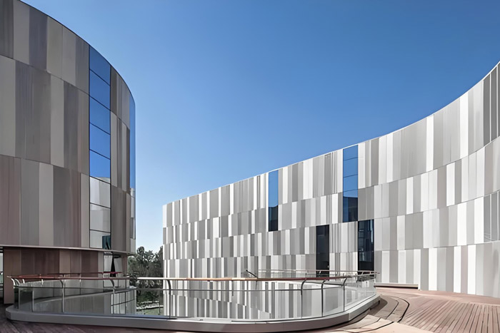 ʯ��Ļǽ����������ĥ����?